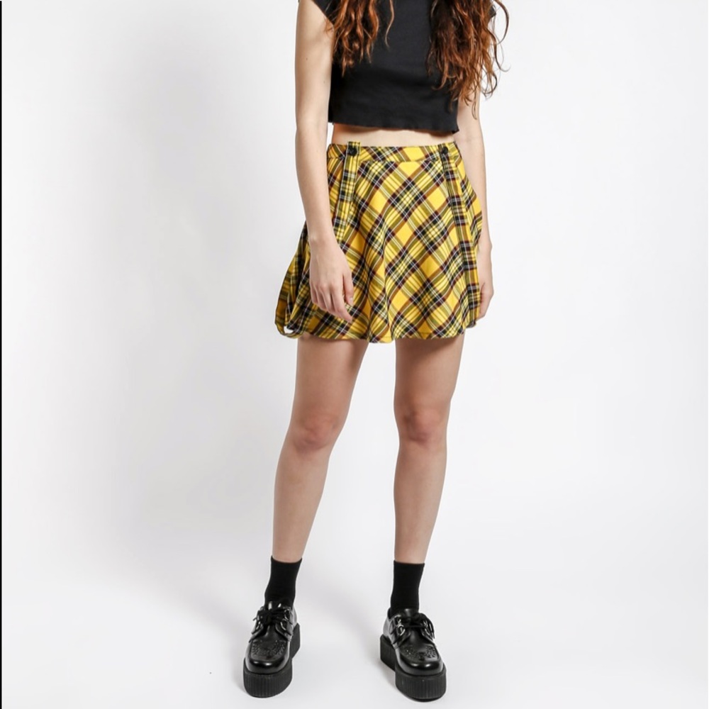 Excellent condition Tripp yellow skirt 2x